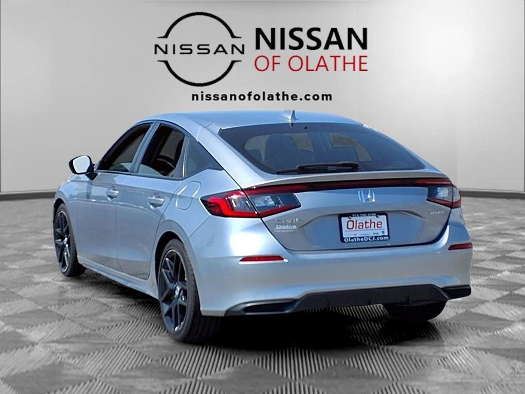 Used 2022 Honda Civic Sport image 5