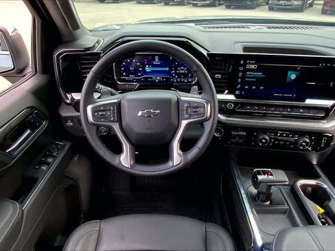 Used 2024 Chevrolet Silverado 1500 LTZ w/ LTZ Convenience Package II image 5