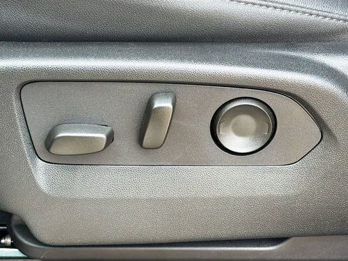 Used 2024 Chevrolet Tahoe Z71 w/ Z71 Off-Road Package image 30