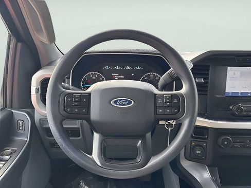 Used 2021 Ford F150 XLT image 18