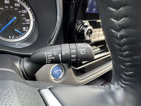 Used 2022 Toyota Highlander Platinum image 33