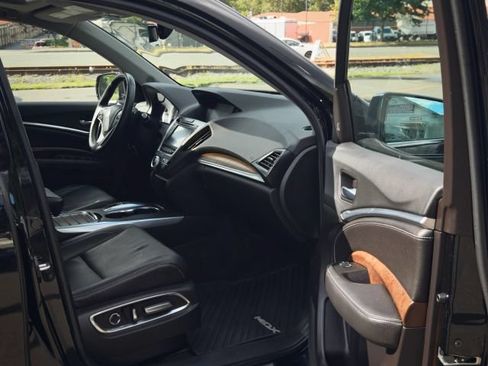 Used 2020 Acura MDX SH-AWD w/ Technology Package image 27