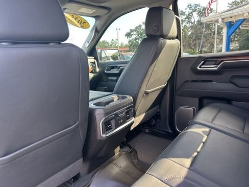 Used 2025 GMC Sierra 1500 Denali image 41