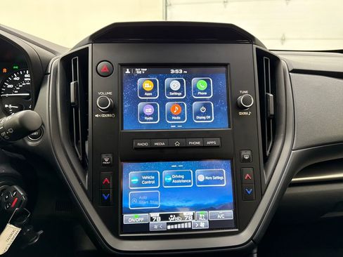 Certified 2025 Subaru Impreza 2.0i image 17