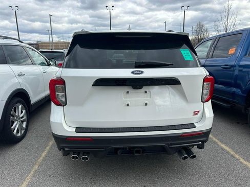 Used 2020 Ford Explorer ST w/ ST Street Pack image 8