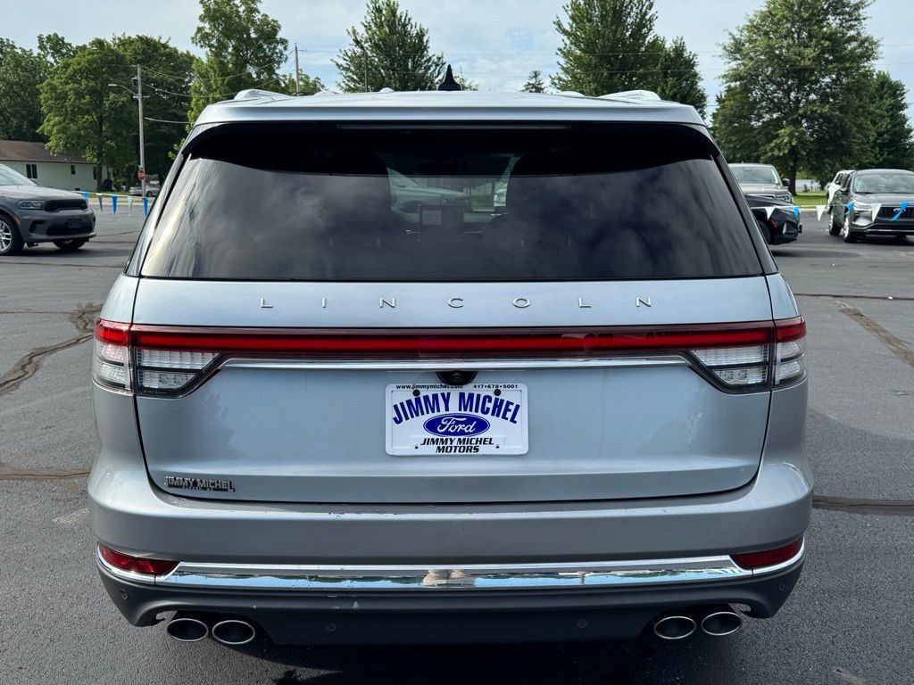 Used 2023 Lincoln Aviator Reserve AWD/4WD image 17