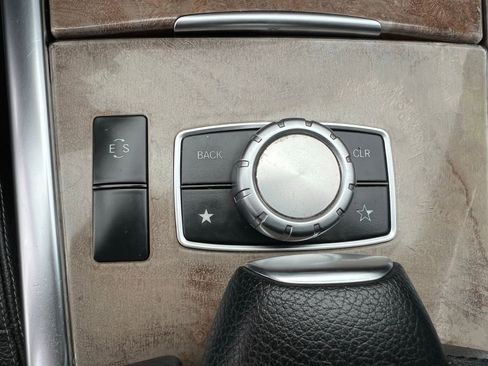 Used 2014 Mercedes-Benz E 350 Sedan image 31