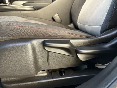 Used 2024 Chevrolet Trax RS w/ Driver Confidence Package image 23