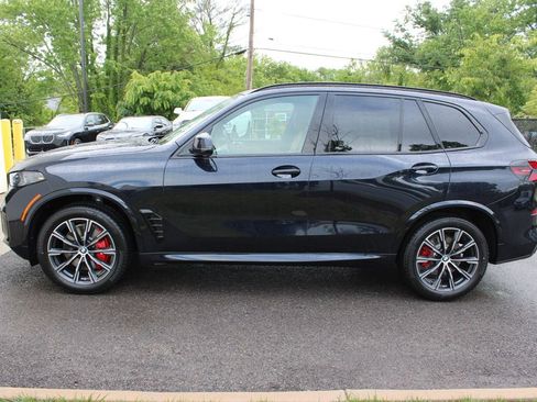New 2026 BMW X5 xDrive40i w/ M Sport Package AWD/4WD image 10
