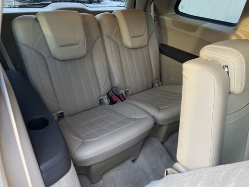 Used 2016 Mercedes-Benz GL 450 4MATIC image 46