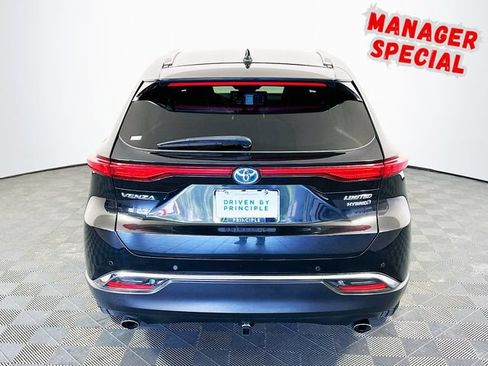 Used 2022 Toyota Venza Limited w/ Advanced Technology Package AWD/4WD image 7