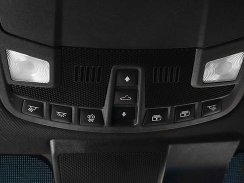 Used 2019 Ford F150 Raptor w/ Equipment Group 802A Luxury image 34