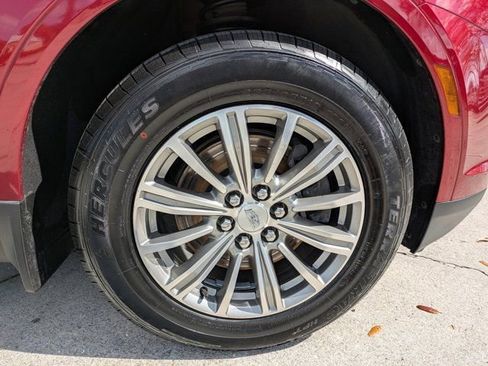 Used 2019 Cadillac XT5 Luxury image 10