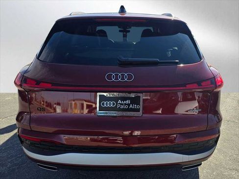 New 2025 Audi Q5 Prestige image 4