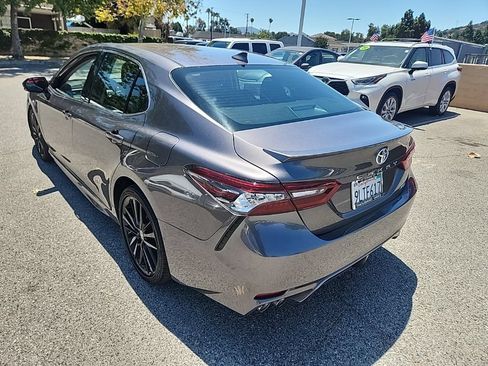 Used 2024 Toyota Camry XSE FWD image 3