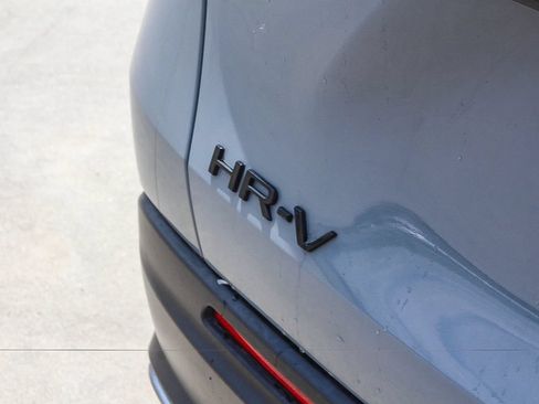 Certified 2023 Honda HR-V Sport image 9