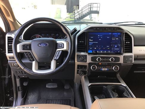 Used 2022 Ford F350 Lariat w/ Lariat Ultimate Package AWD/4WD image 12