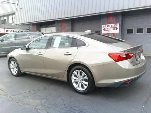Used 2023 Chevrolet Malibu LT image 5