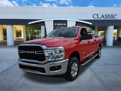 Used 2024 RAM 2500 Big Horn w/ Bed Utility Group image 3