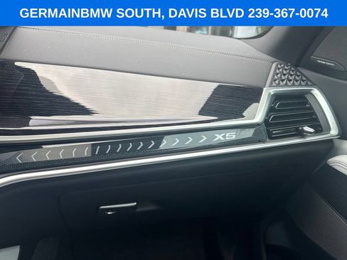 Certified 2024 BMW X5 xDrive40i w/ M Sport Package AWD/4WD image 32