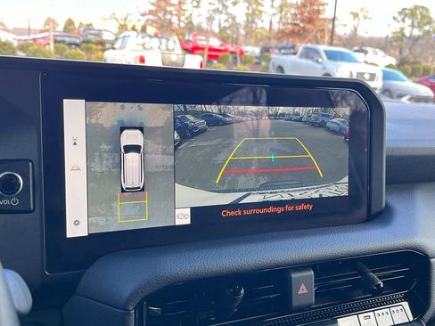 Used 2024 Toyota Land Cruiser Base image 38