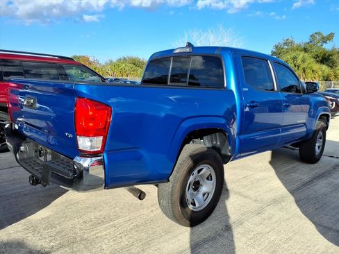 Used 2016 Toyota Tacoma SR5 image 5