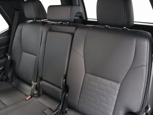 Used 2025 Toyota 4Runner TRD Off-Road Premium image 23