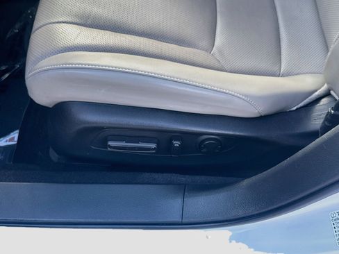 Certified 2023 Honda Accord Touring image 18