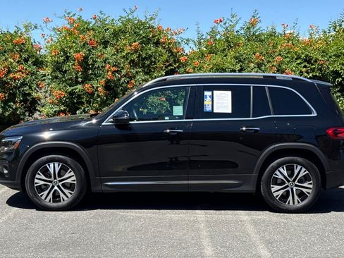 Certified 2025 Mercedes-Benz GLB 250 4MATIC image 6