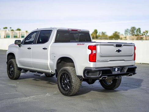 Used 2021 Chevrolet Silverado 1500 LT Trail Boss w/ Convenience Package II image 13