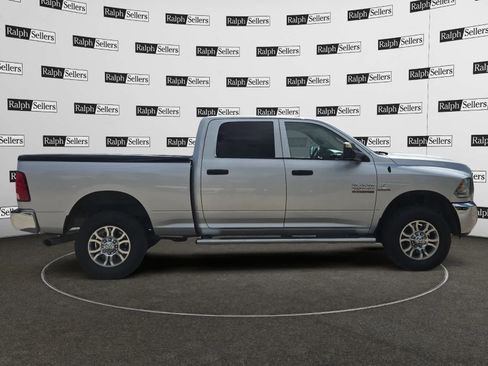 Used 2014 RAM 2500 Tradesman w/ Chrome Appearance Group AWD/4WD image 6