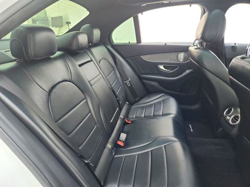 Used 2015 Mercedes-Benz C 300 4MATIC Sedan image 32