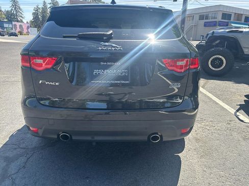 Used 2017 Jaguar F-PACE Prestige AWD/4WD image 5