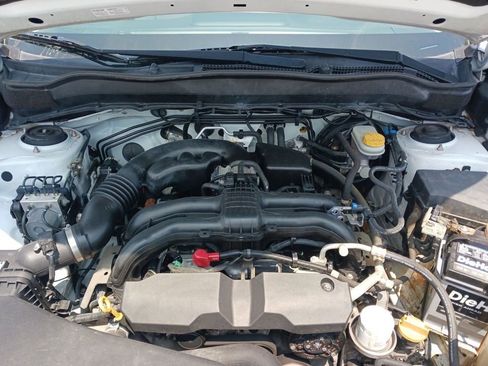 Used 2014 Subaru Forester 2.5i AWD/4WD image 7