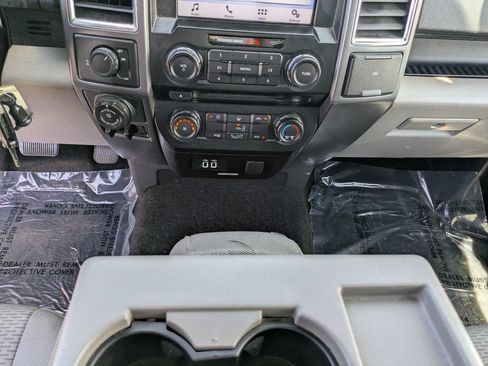 Used 2016 Ford F150 XLT w/ Equipment Group 301A Mid RWD image 16