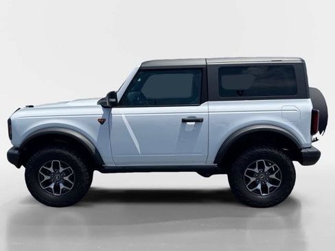 Certified 2023 Ford Bronco Badlands AWD/4WD image 2