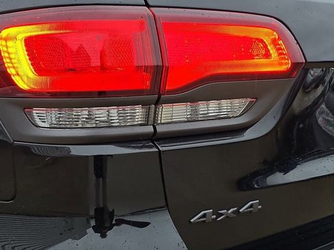 Used 2020 Jeep Grand Cherokee High Altitude image 38