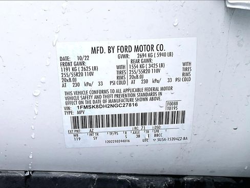 Used 2022 Ford Explorer XLT w/ Equipment Group 202A image 37