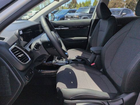 New 2026 Kia Seltos S FWD image 20