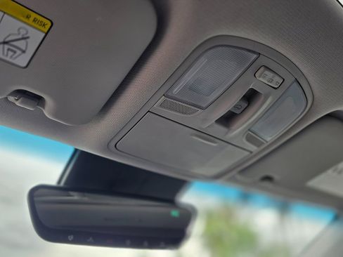 Used 2019 Hyundai Kona Limited image 46