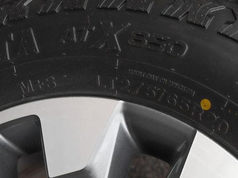 Used 2022 GMC Sierra 2500 SLE w/ SLE Convenience Package image 51