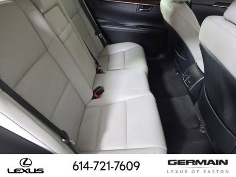 Used 2016 Lexus ES 350 w/ Premium Package w/Wood Trim FWD image 23