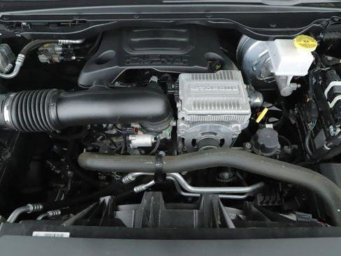 Used 2023 RAM 1500 Laramie AWD/4WD image 20