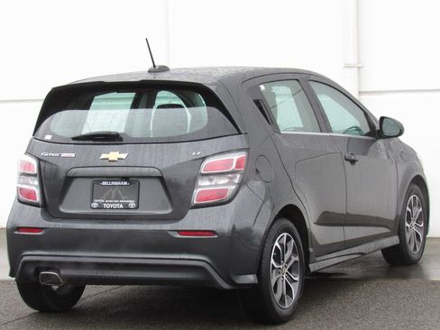 Used 2017 Chevrolet Sonic LT image 6