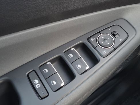 Used 2023 Hyundai Santa Fe SEL image 21