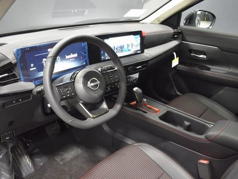 New 2026 Nissan Kicks SR w/ SR Premium Package image 4