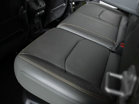 Used 2024 Jeep Wrangler High Altitude image 29