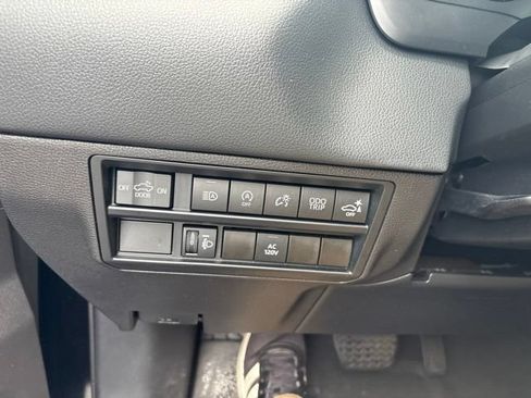 Used 2024 Toyota Tundra Limited w/ Power Package RWD image 27