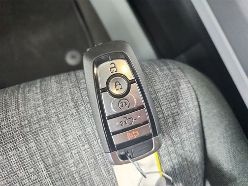 New 2026 Ford F250 XLT w/ XLT Premium Package image 33