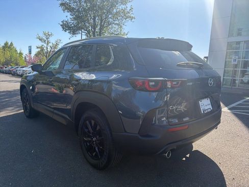 Used 2024 MAZDA CX-50 AWD 2.5 S w/ Convenience Package image 2